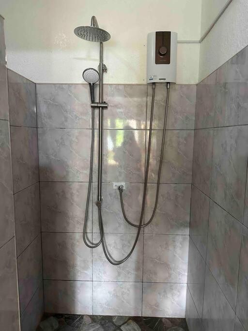 Alona Park - 3 Bedroom Apartment- Alex And Jesa Unit Panglao