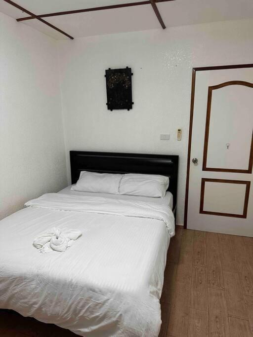 Alona Park - 3 Bedroom Apartment- Alex And Jesa Unit Apartment Panglao