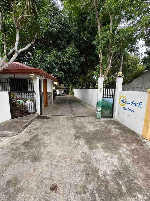 Alona Park - 3 Bedroom Apartment- Alex And Jesa Unit