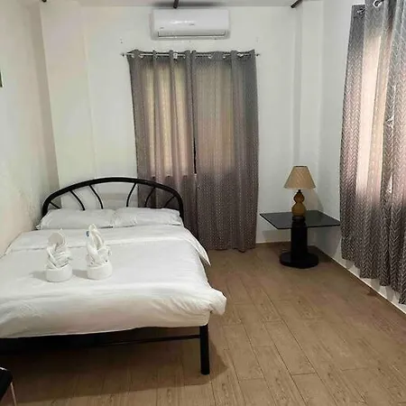 Alona Park Residence - 3 Bedroom Apartment- Alex And Jesa Unit Panglao Exterior photo